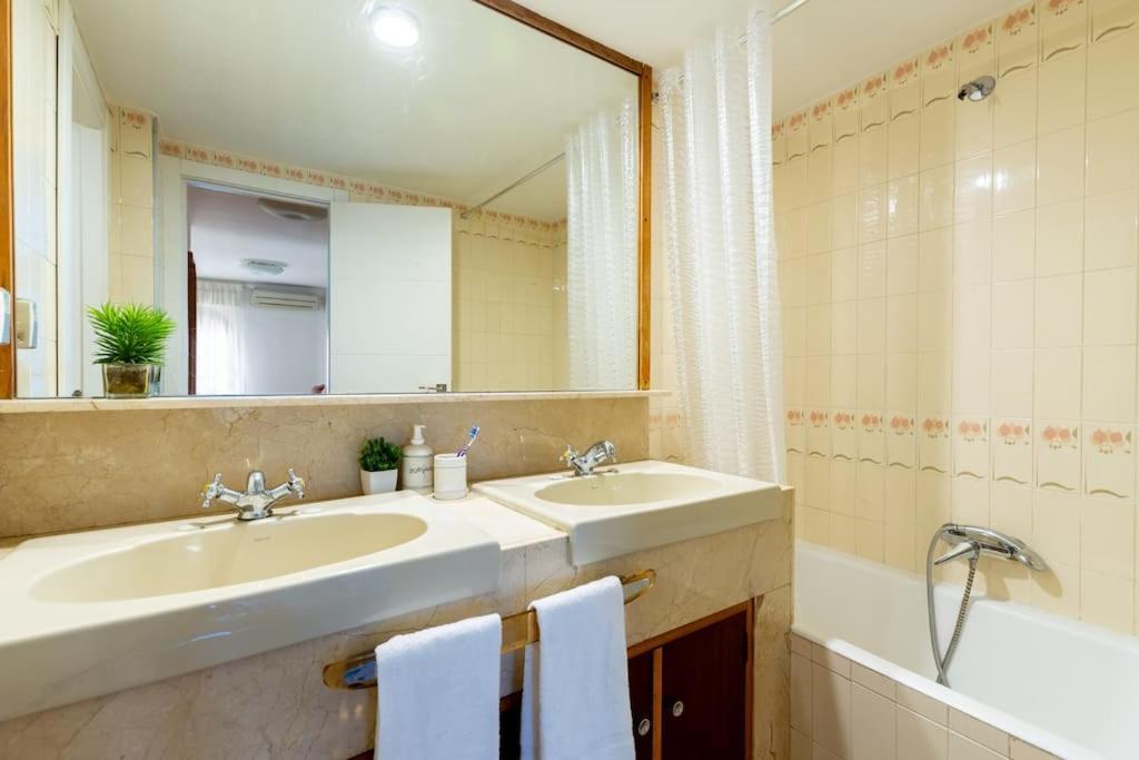 דירות סביליה Behouse Sierpes מראה חיצוני תמונה