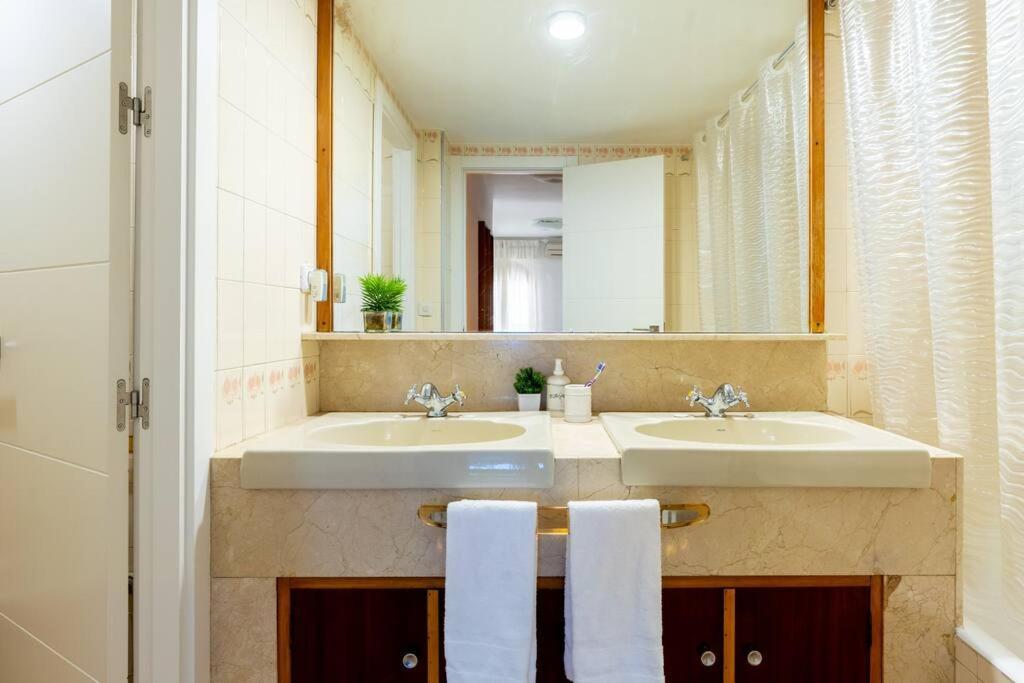 דירות סביליה Behouse Sierpes מראה חיצוני תמונה